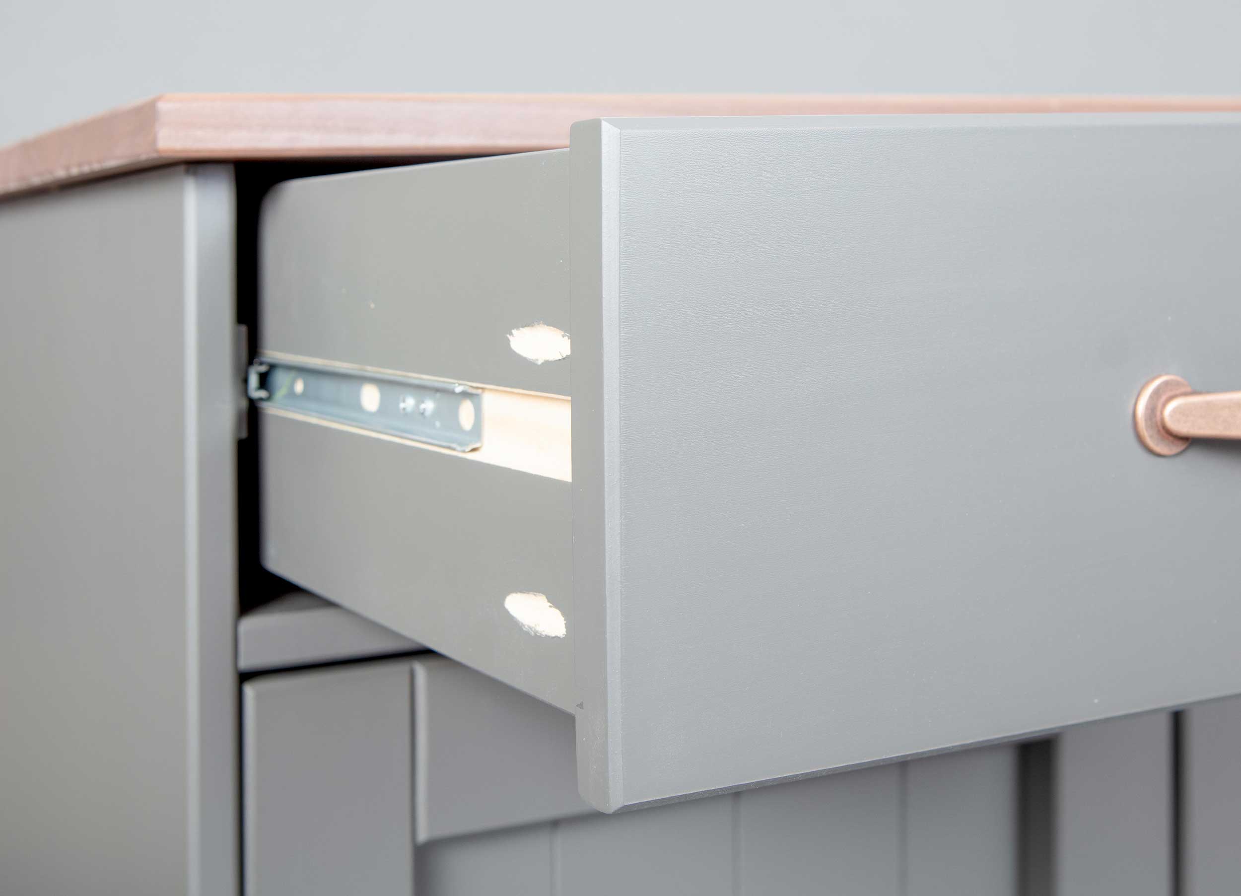 Bahut Cerci 131cm à 3 portes & 3 tiroirs - gris - Image 3