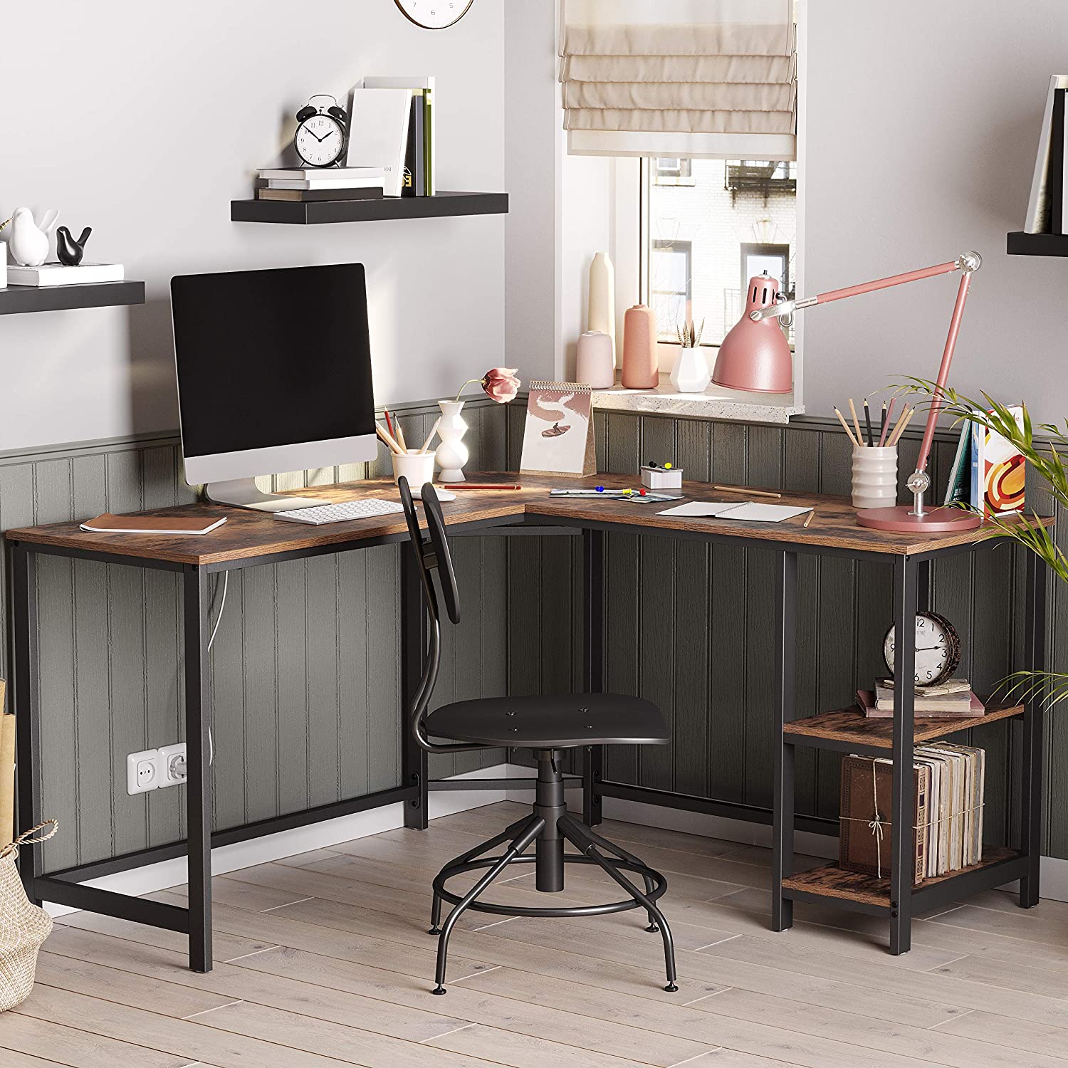 Bureau d'angle Fabrice 138cm 2 tablettes - brun rustique/noir - Image 1