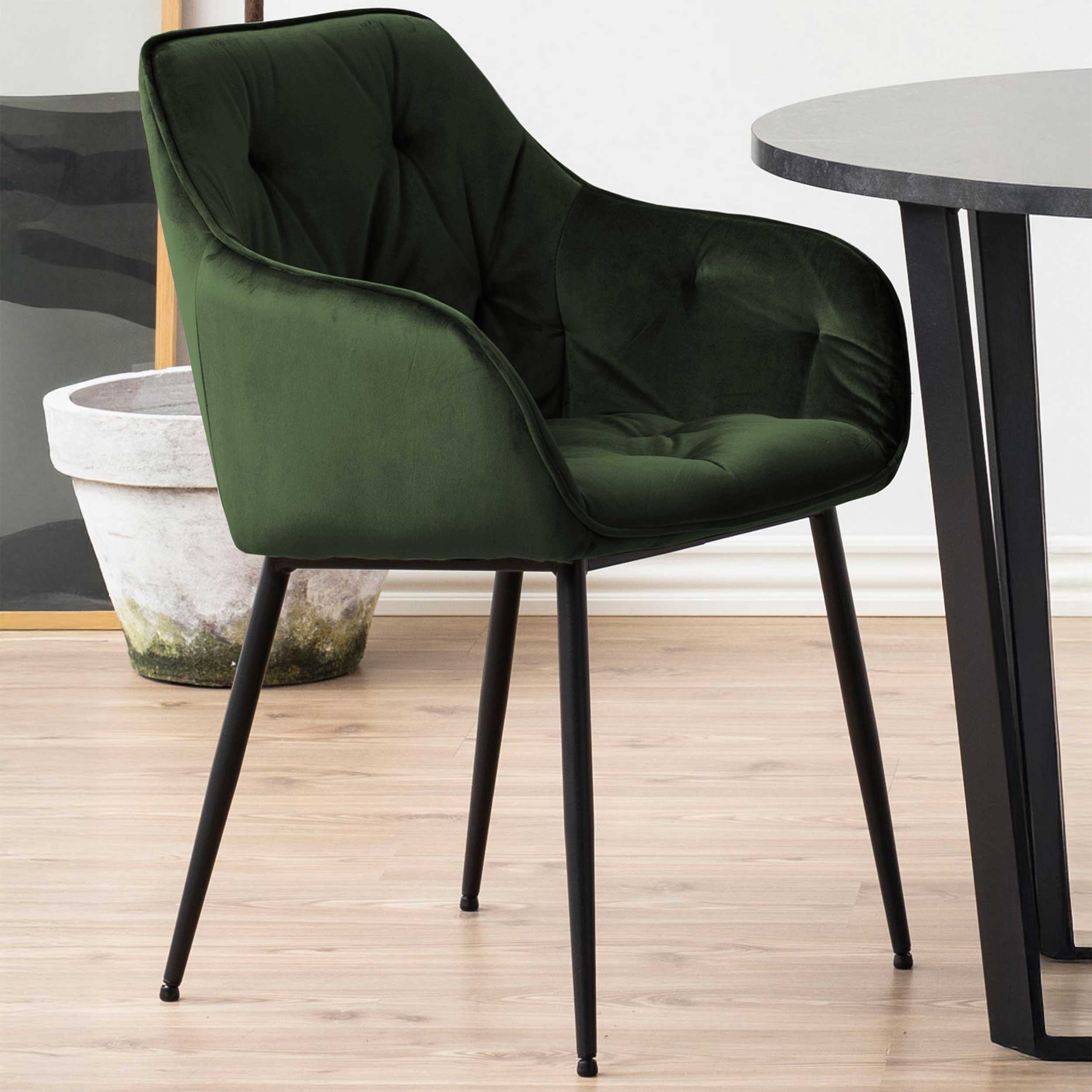 Chaise avec accoudoirs Lynn - vert forêt/noir