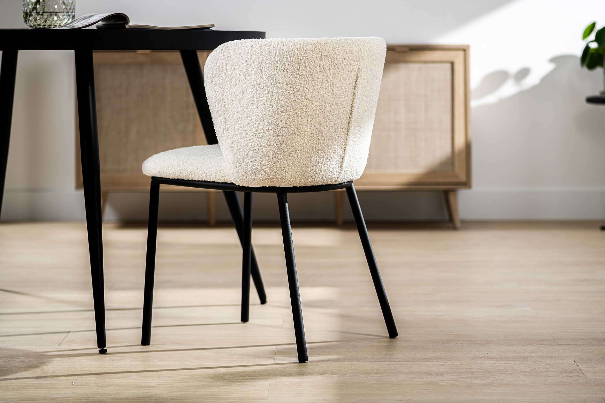 Chaise de salle à manger Sinan tissu teddy - naturel - Image 6