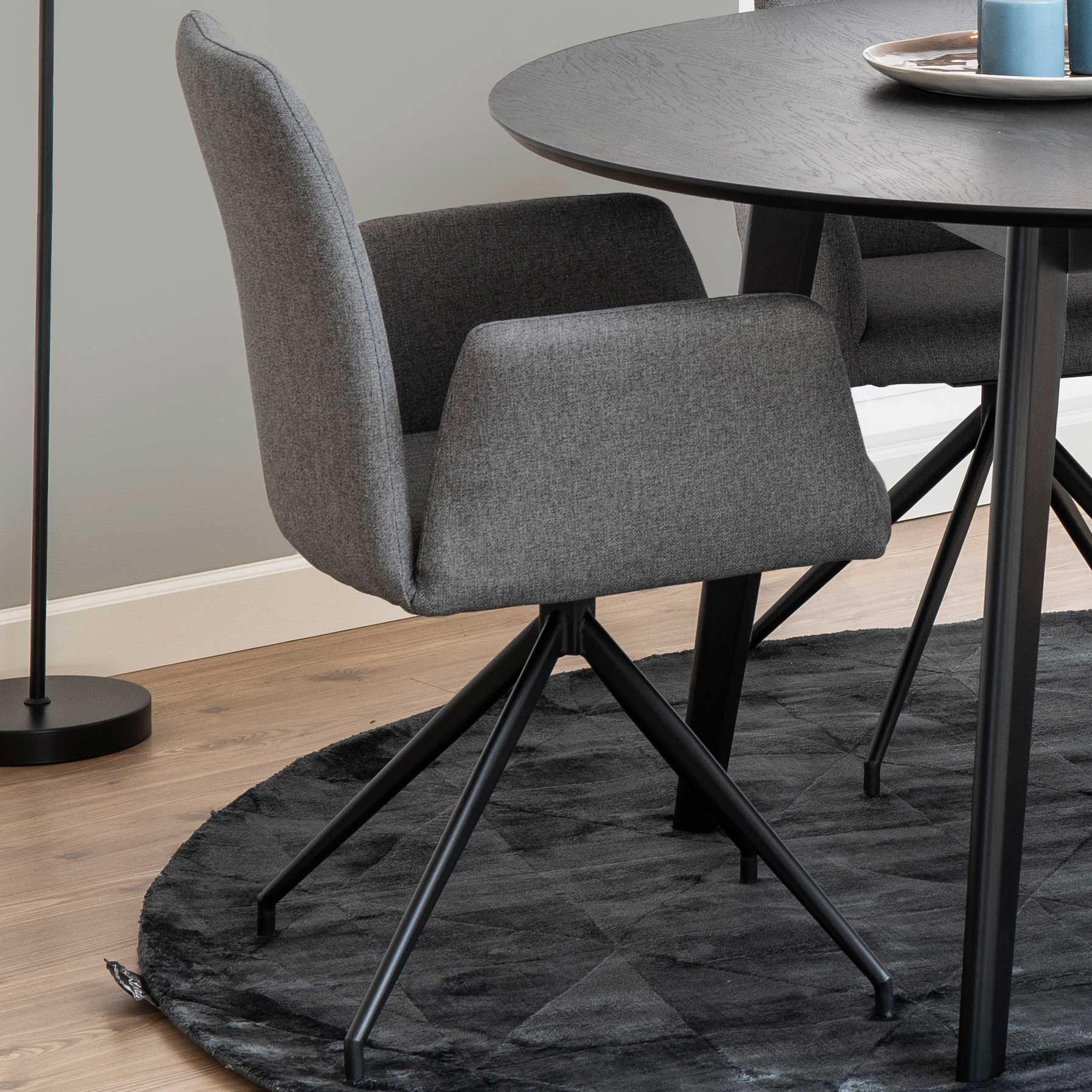 Chaise pivotante Robert - gris clair/noir