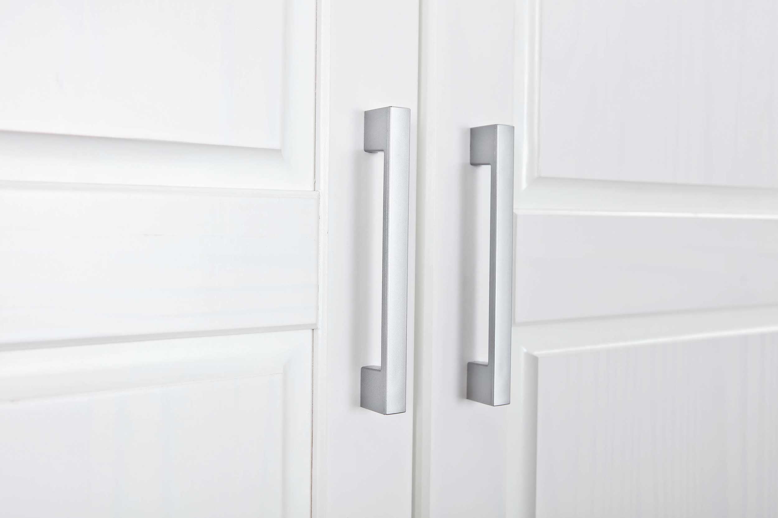 Garde-robe Léon 140cm avec 3 portes - blanc - Image 4