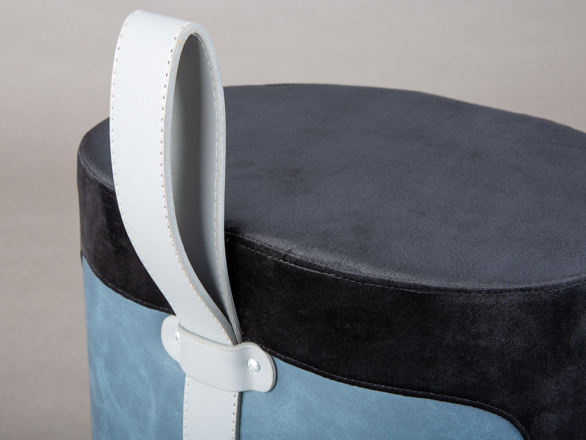 Pouf Osane velours - noir - Image 5
