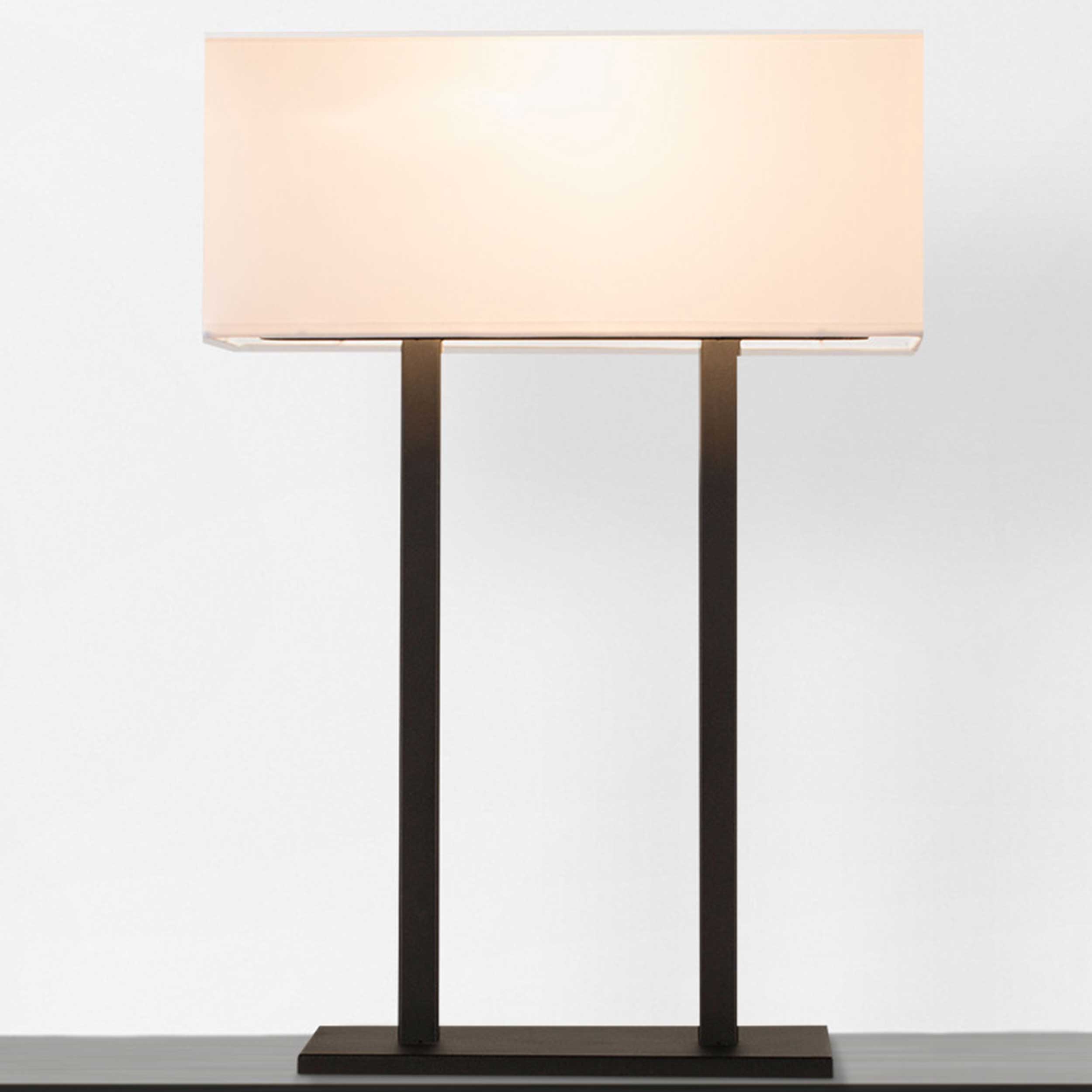 Salihini Lampe de table | Corps en fer | Blanc, noir