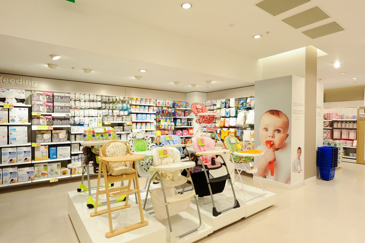 Meuble présentoir bébé & maternité